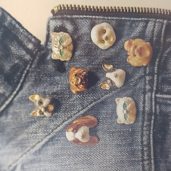 Grumpy cat grey enamel pin/brooch NWT 2/$30 - Picture 6 of 6